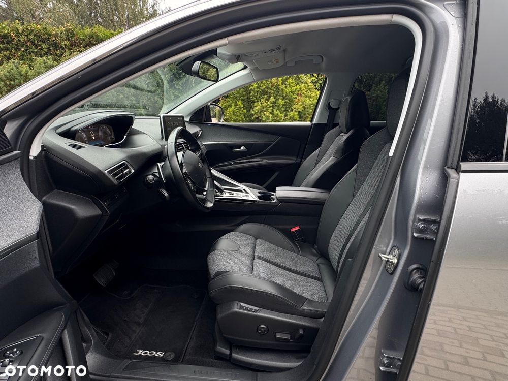 Peugeot 3008 BlueHDi 130 Stop & Start EAT8 Allure - 5