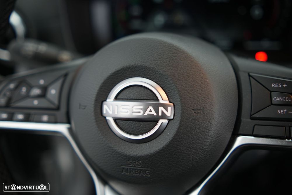 Nissan Juke 1.6 Hybrid N-Connecta - 13