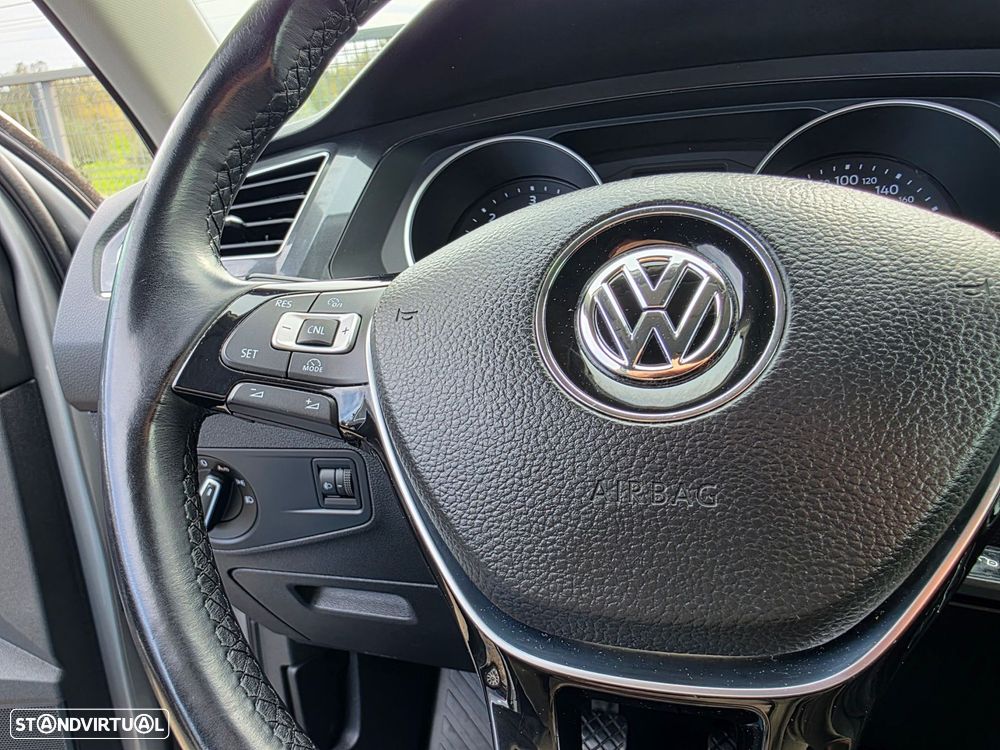 VW Tiguan 1.6 TDI Confortline - 18
