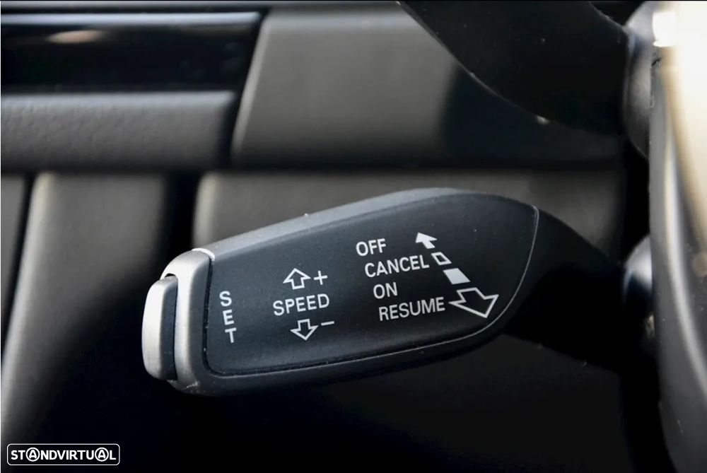Audi A6 Avant 2.0 TDI Ultra S tronic - 13