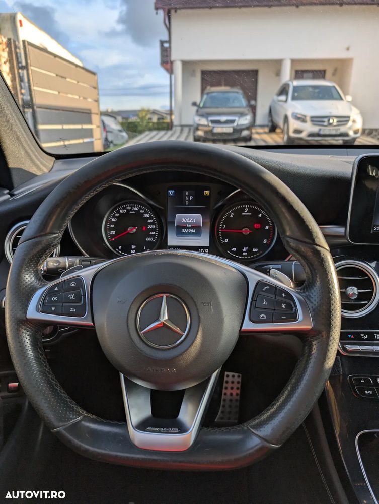 Mercedes-Benz GLC 250 d 4Matic 9G-TRONIC AMG Line - 9