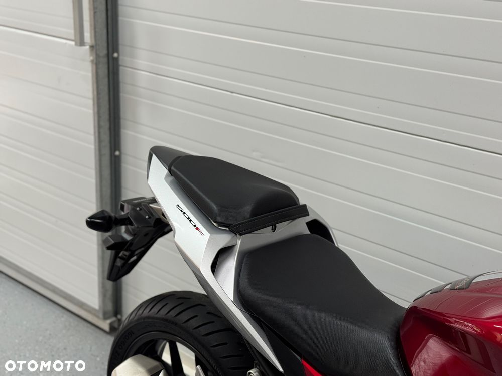 Honda CB - 9