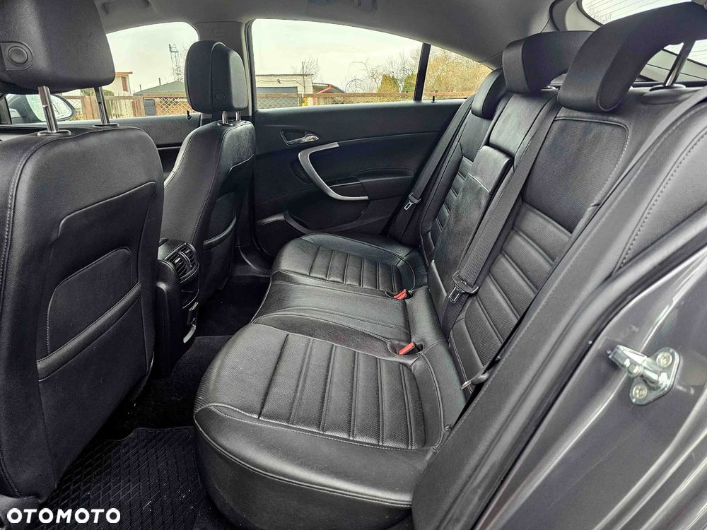 Opel Insignia 2.0 Turbo Cosmo - 17