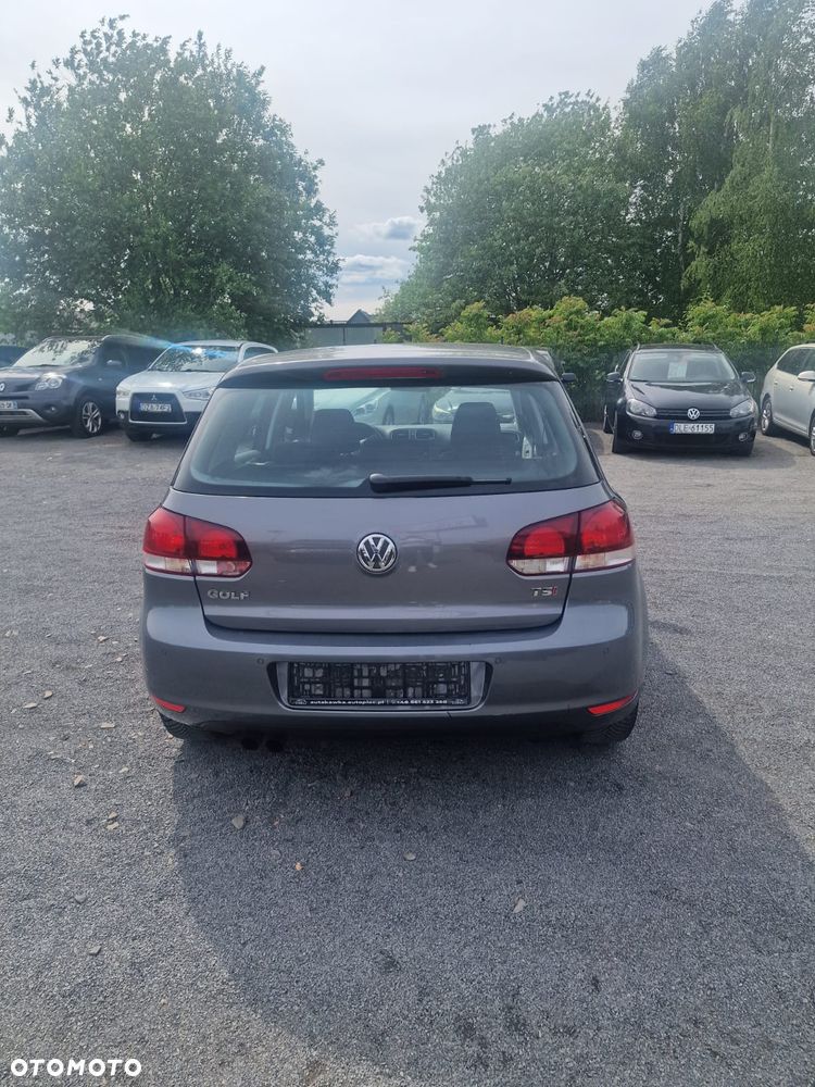 Volkswagen Golf - 3