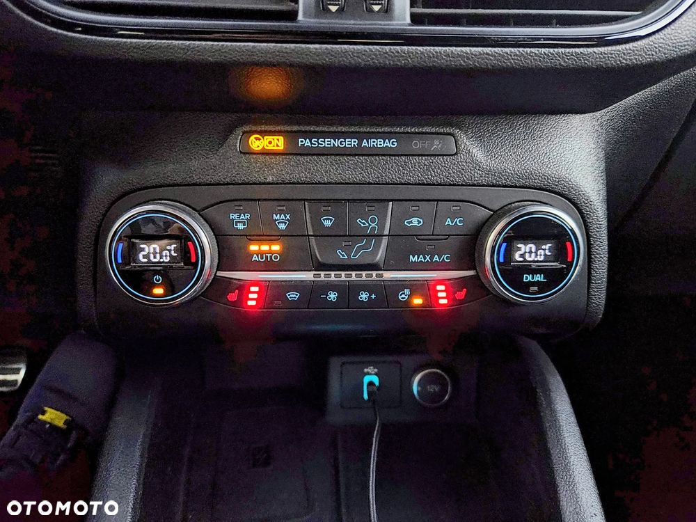 Ford Focus 1.0 EcoBoost ST-Line Red ASS - 8