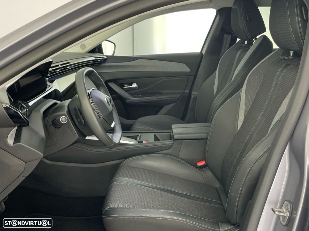 Peugeot 308 1.6 Hybrid Allure e-EAT8 - 11