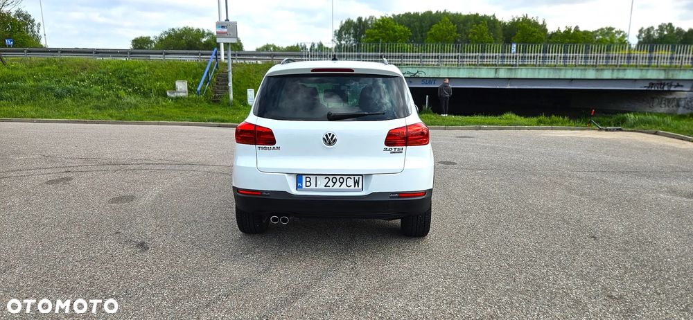 Volkswagen Tiguan - 4