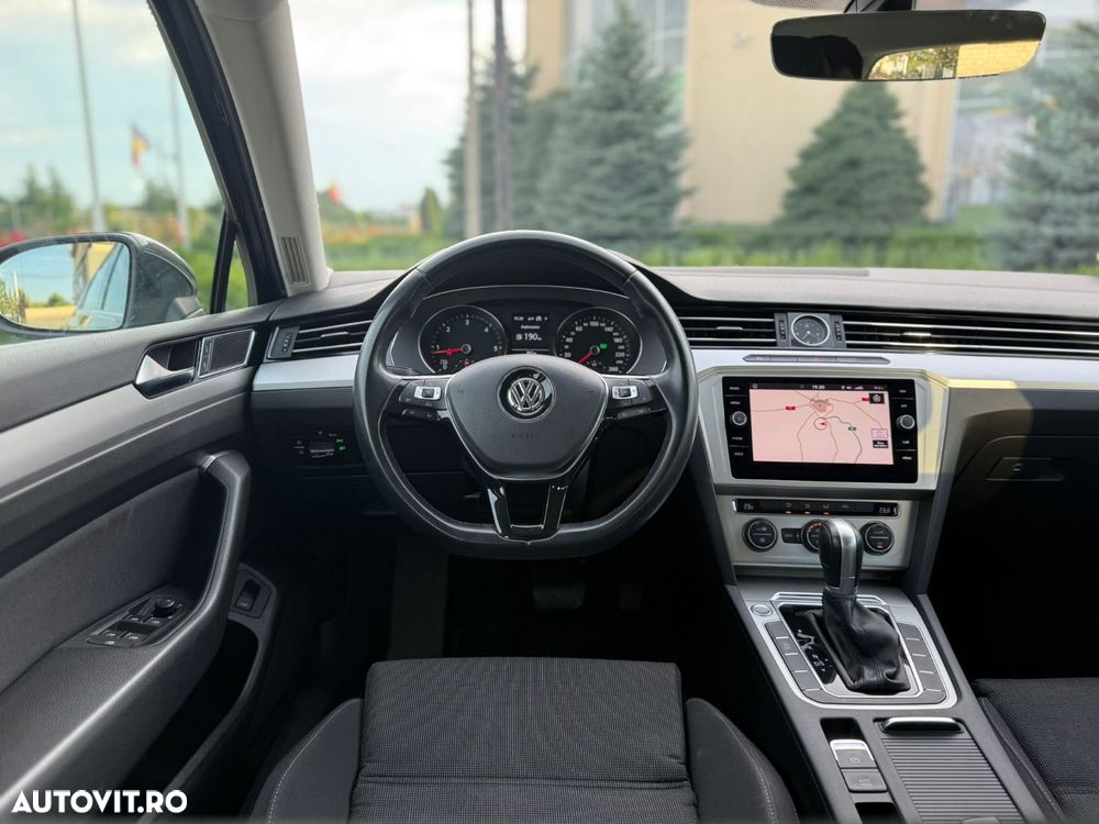 Volkswagen Passat 2.0 TDI DSG Comfortline - 14