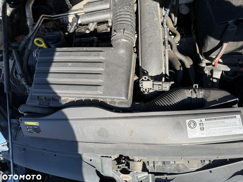 Volkswagen Golf 1.4 TSI BMT Highline DSG - 32