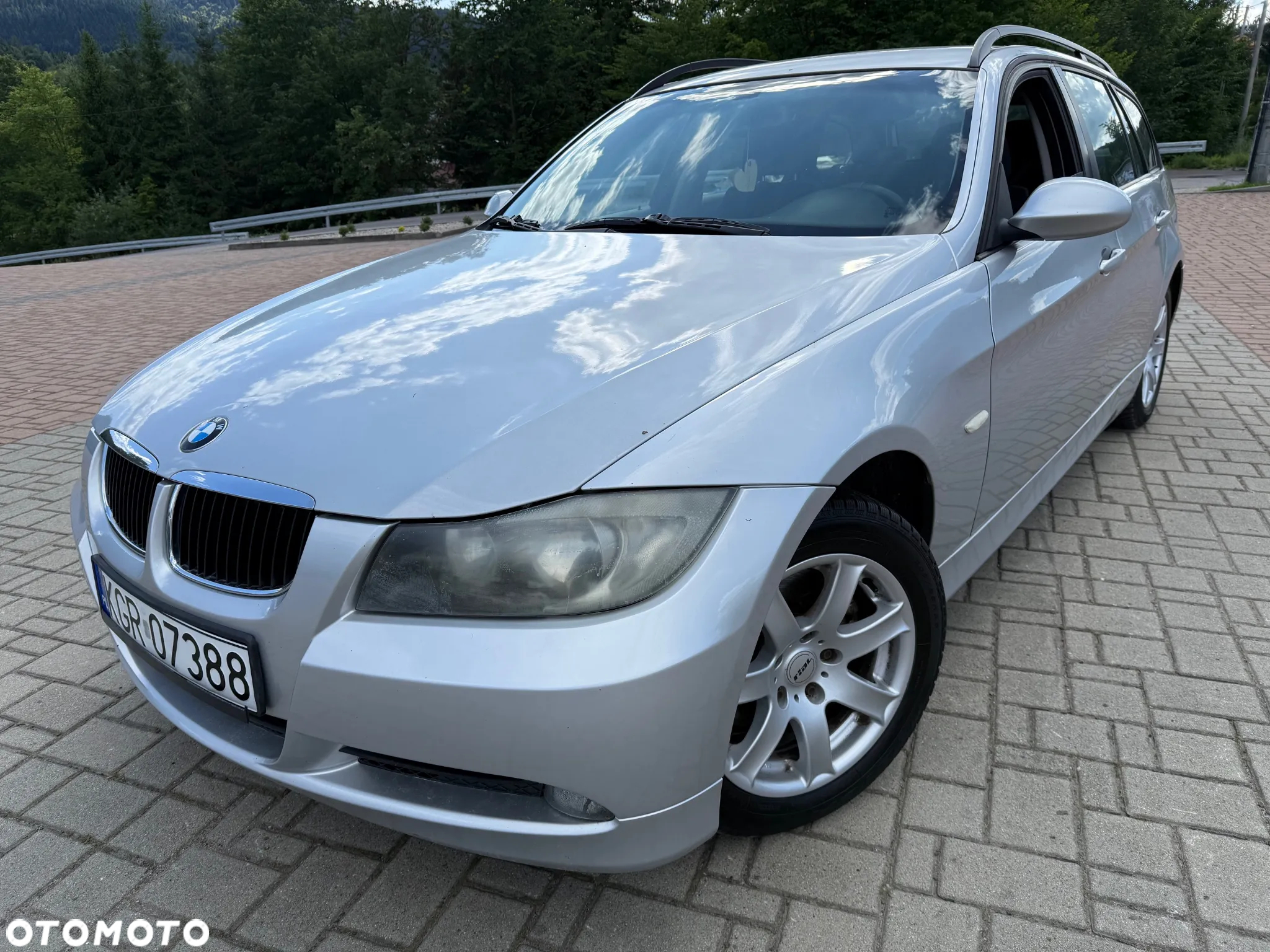 BMW Seria 3 320d DPF Touring - 3