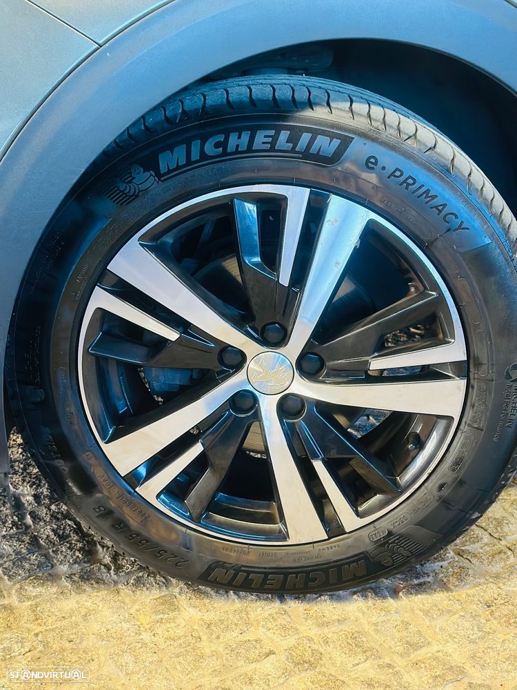 Peugeot 3008 1.6 BlueHDi GT Line Grip Control EAT6 - 3