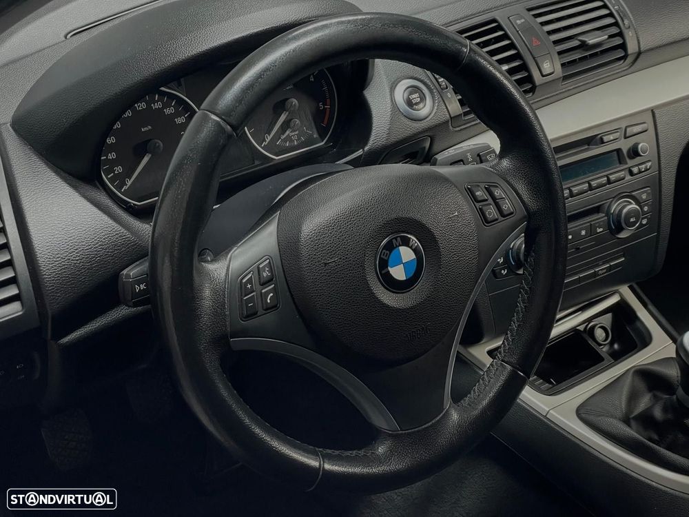 BMW 116 d Line Urban - 10