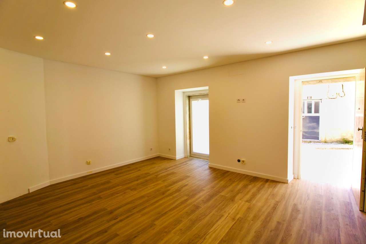 Moradia V1 em Condomínio Privado - Grande imagem: 4/12