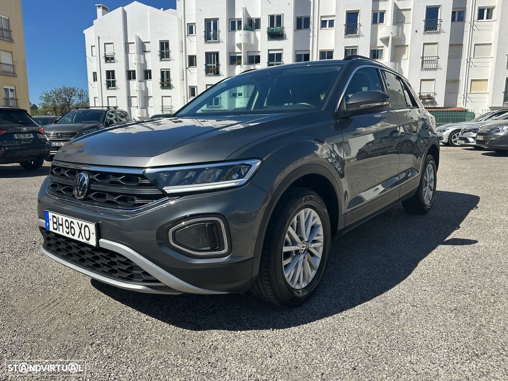 VW T-Roc 1.0 TSI Urban - 2