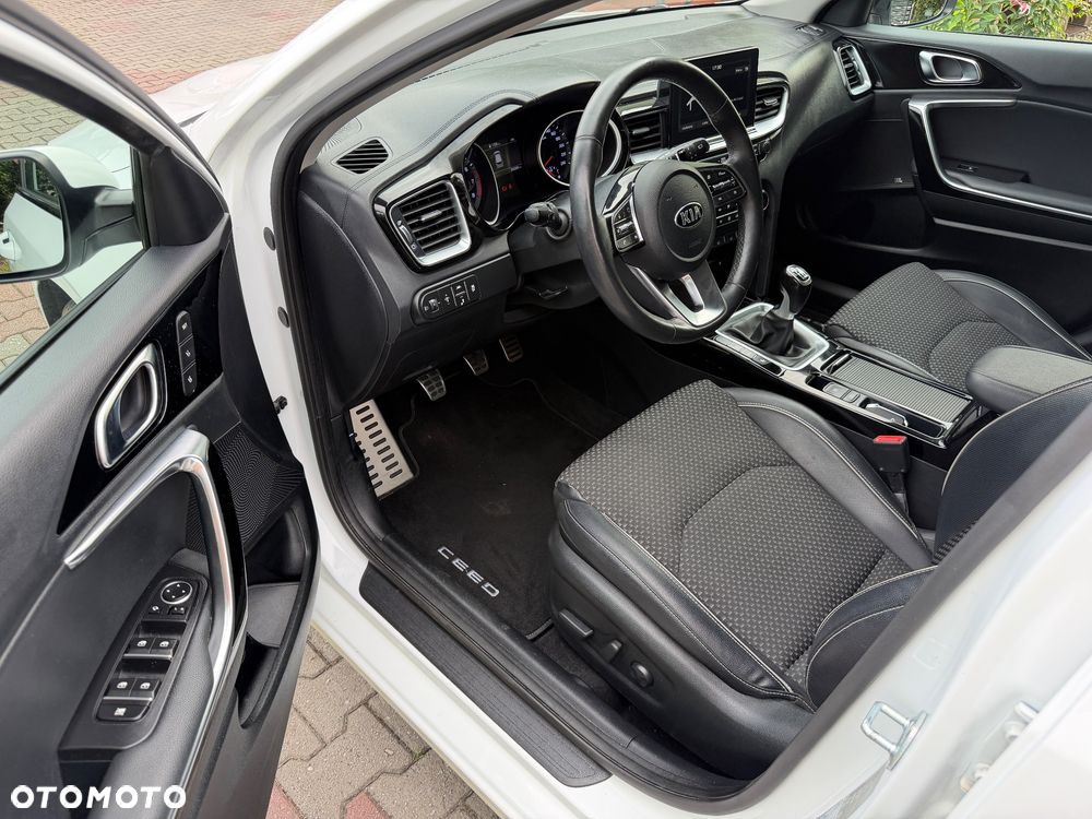 Kia Ceed 1.4 T-GDI OPF GT Line - 15