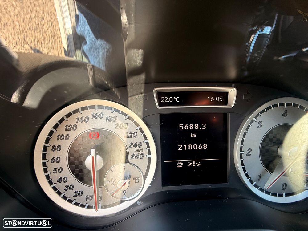 Mercedes-Benz A 180 CDI BlueEFFICIENCY Edition Style - 14