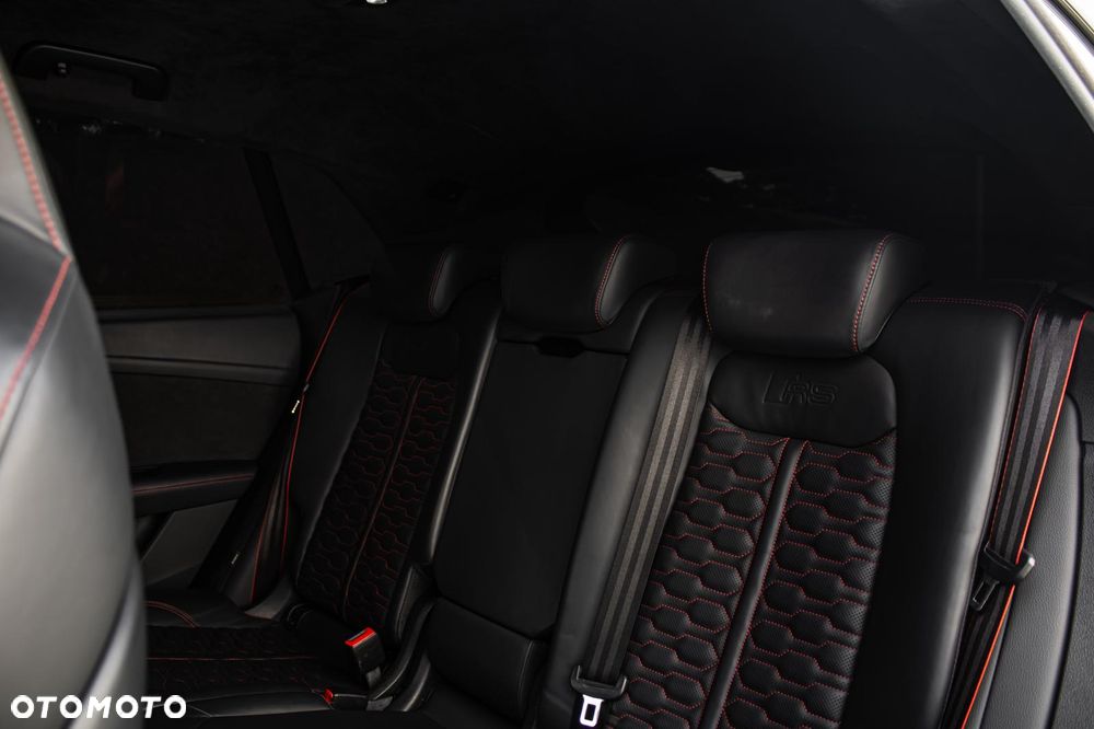Audi RS Q8 - 24