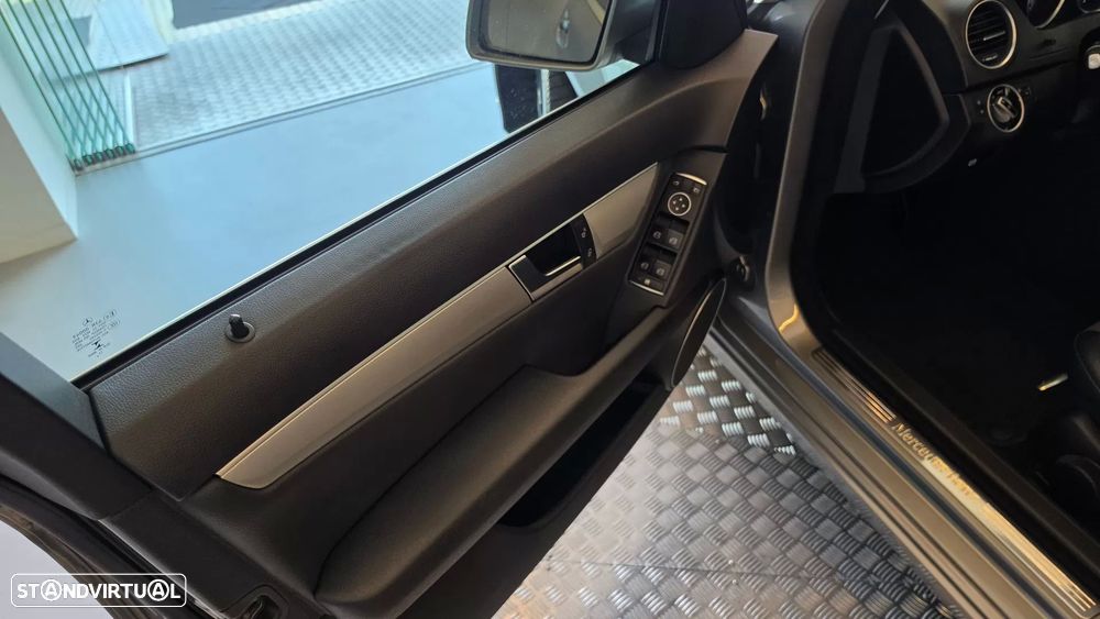 Mercedes-Benz C 180 CDi Avantgarde BE - 32