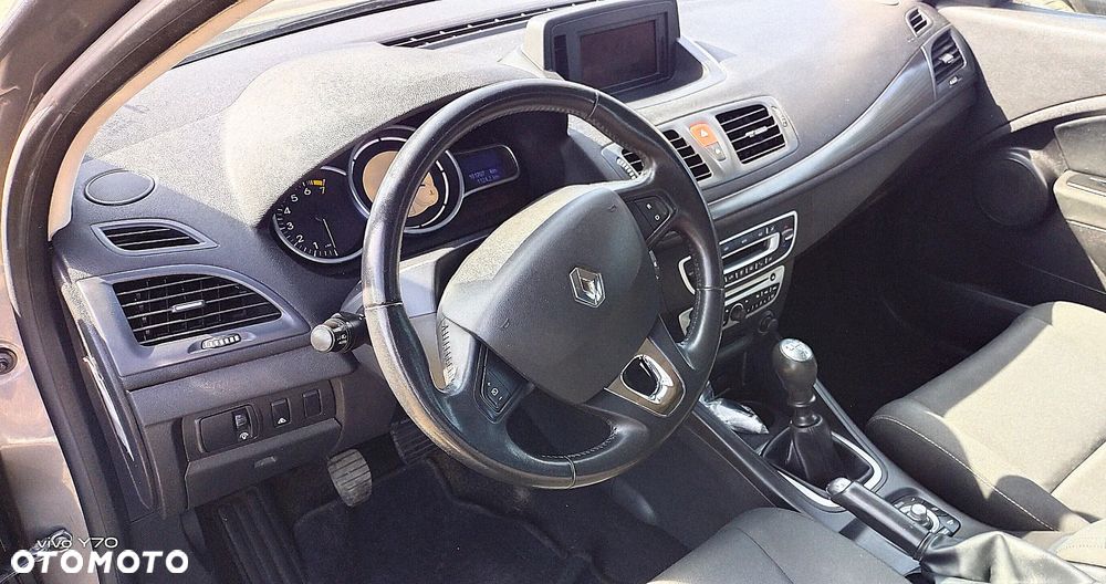Renault Megane 1.6 16V Dynamique - 9