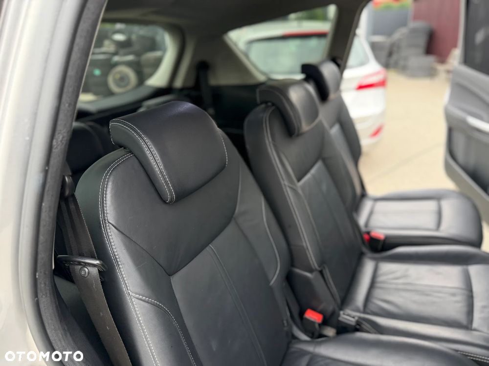 Ford S-Max 2.0 TDCi DPF Titanium X - 24