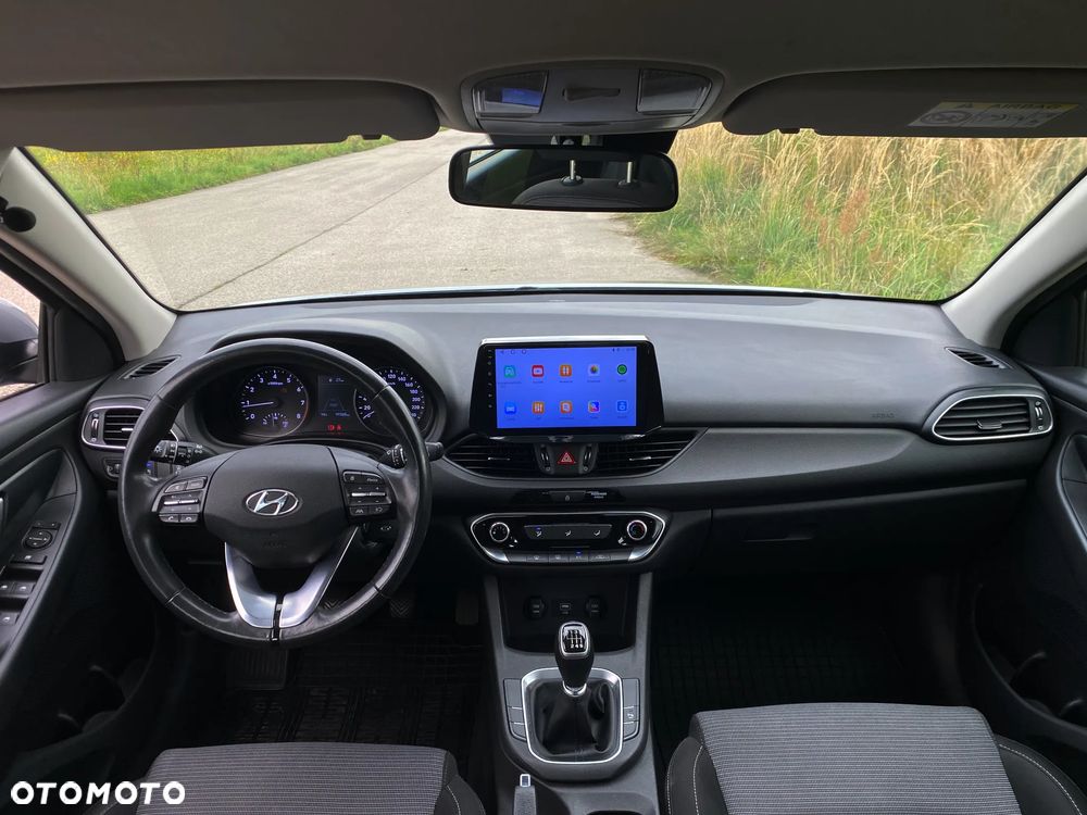 Hyundai i30 - 21