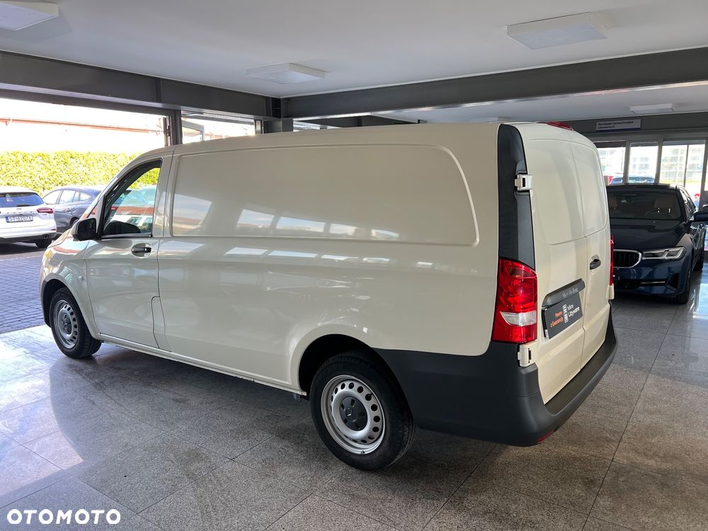 Mercedes-Benz Vito - 10