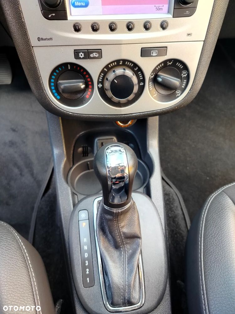 Opel Corsa - 20