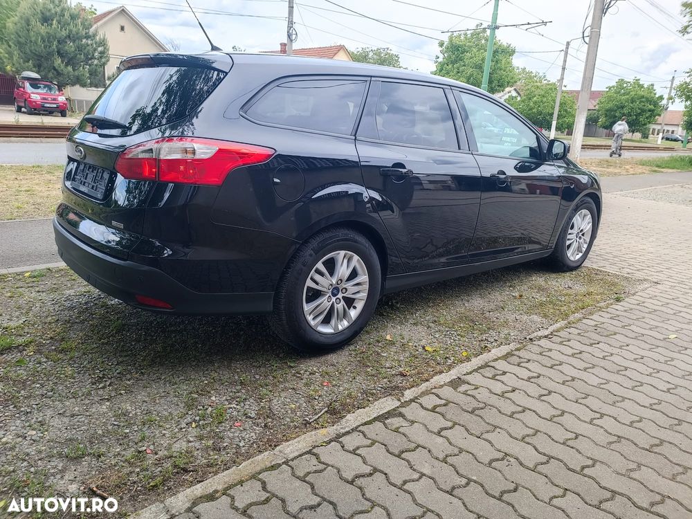 Ford Focus 1.0 EcoBoost Start Stop Titanium - 4