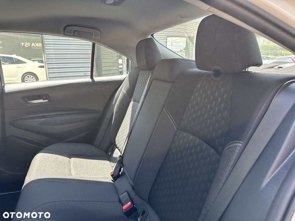 Toyota Corolla 1.8 Hybrid Comfort - 13