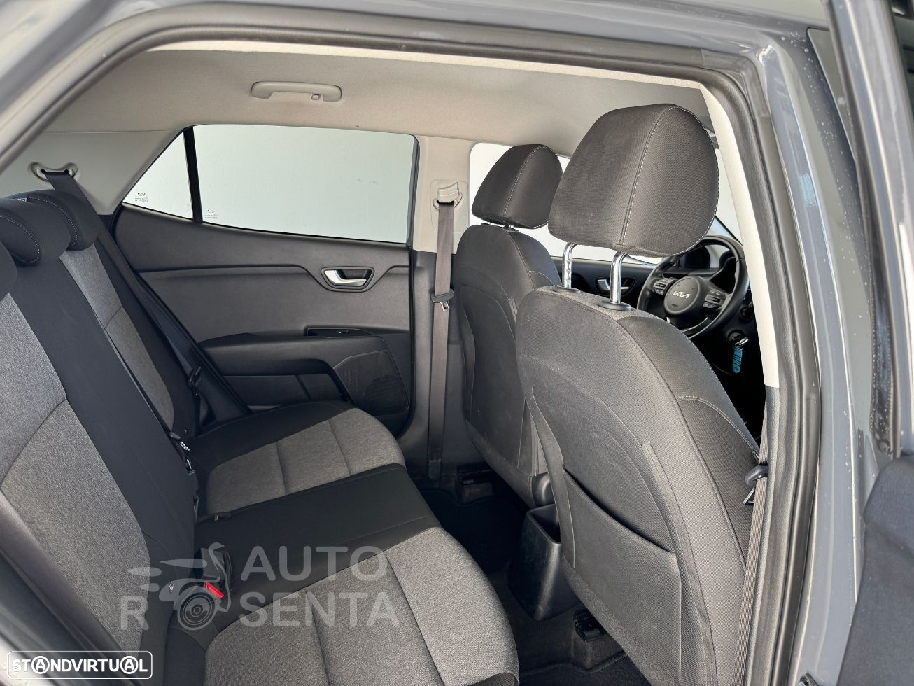 Kia Stonic - 23