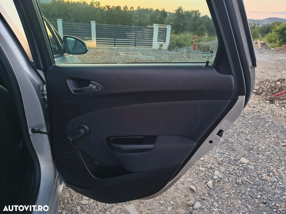 Opel Astra 1.6 CDTI ECOTEC Start/Stop Dynamic - 18