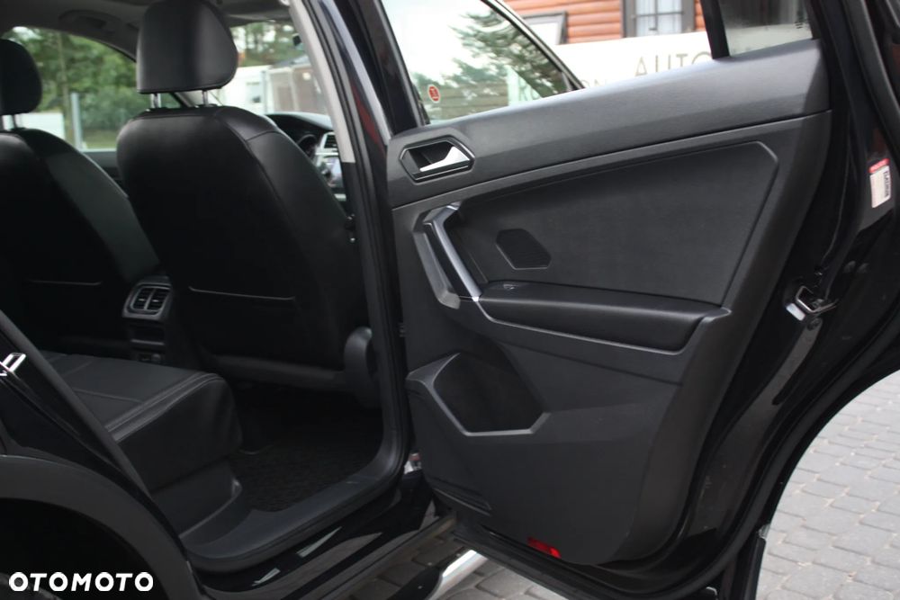 Volkswagen Tiguan Allspace 2.0 TSI 4Motion DSG Highline - 29