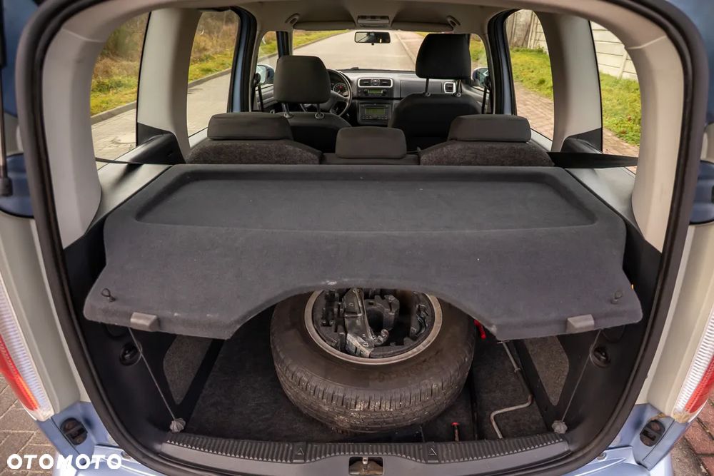 Skoda Roomster 1.4 MPI Ambition PLUS EDITION - 32