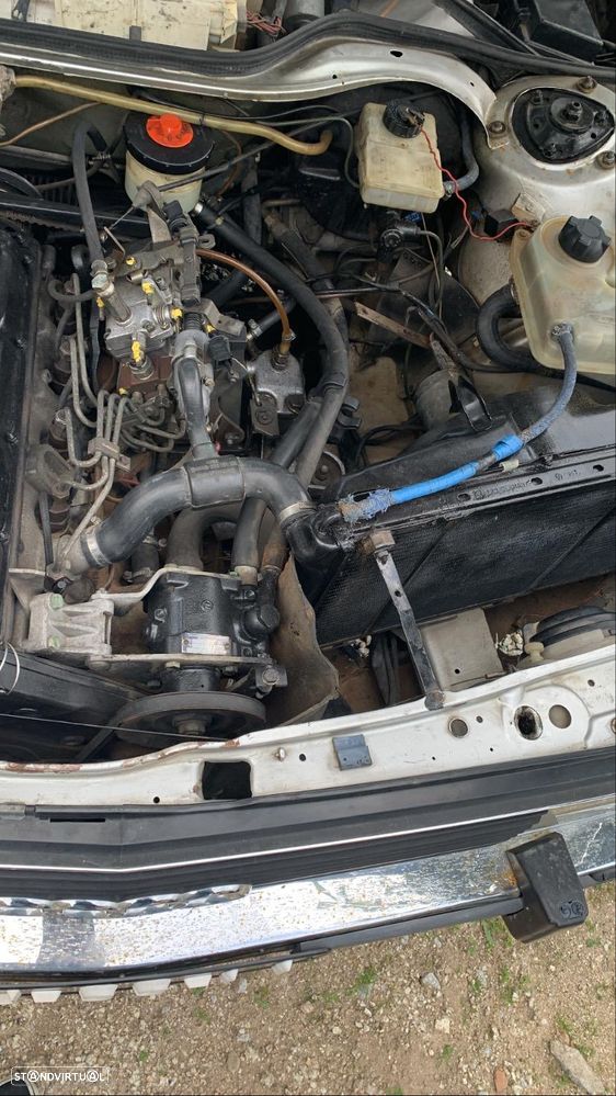 Audi 100 - 4