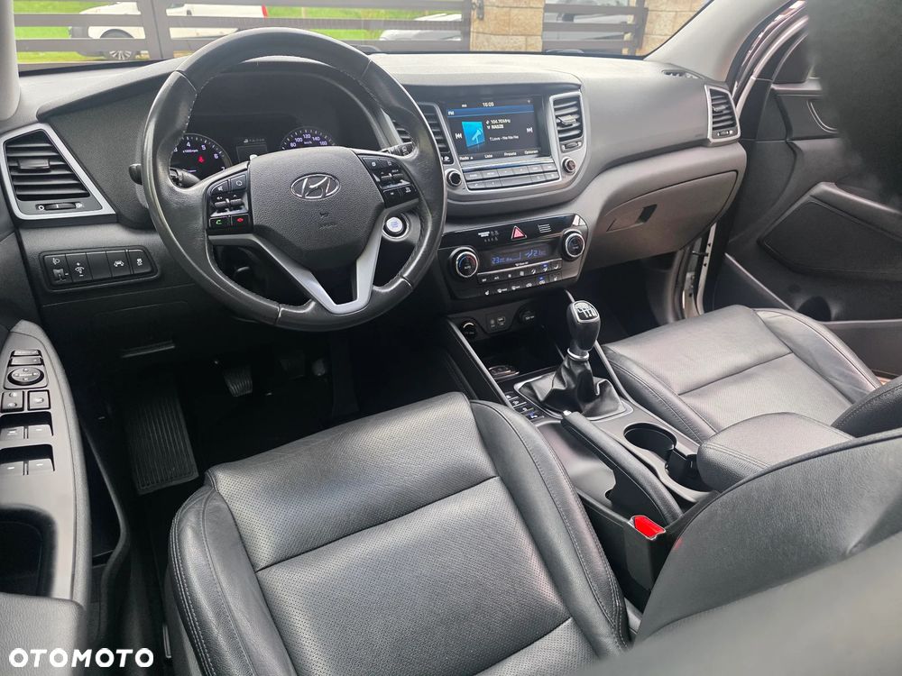 Hyundai Tucson - 25