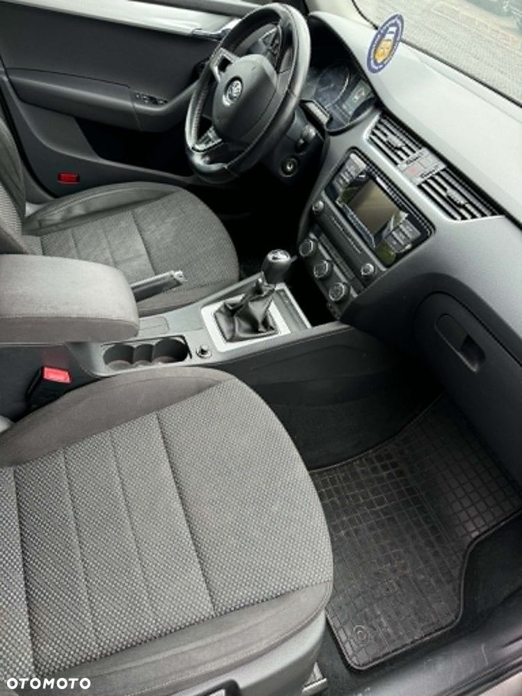 Skoda Octavia 1.6 TDI Edition - 13