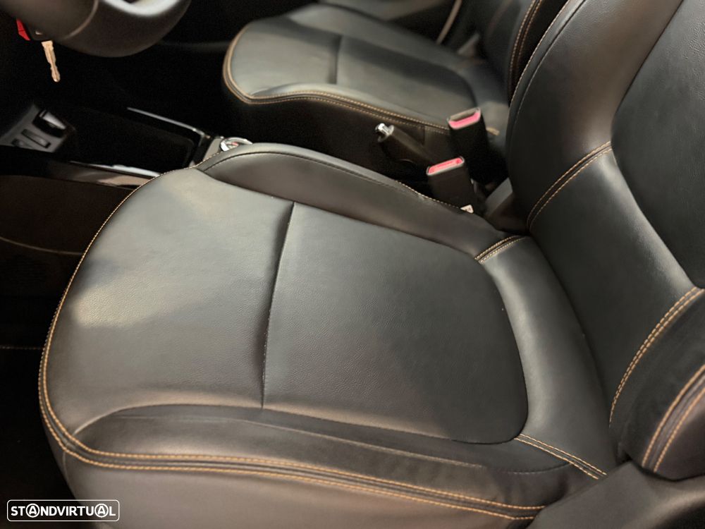 Dacia Spring Comfort Plus - 13