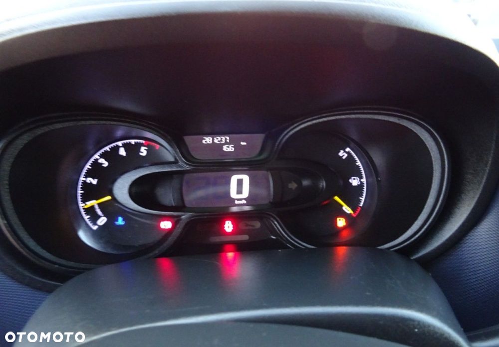 Opel vivaro - 15