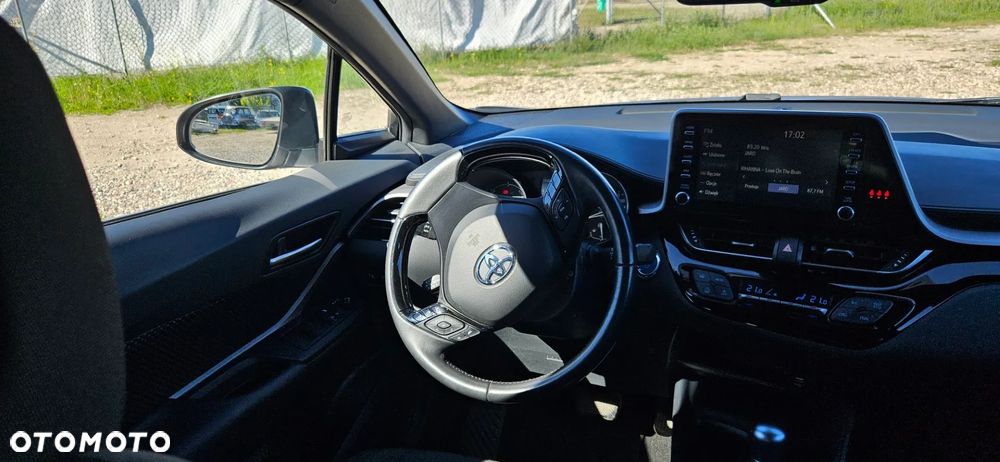 Toyota C-HR Style Selection - 21