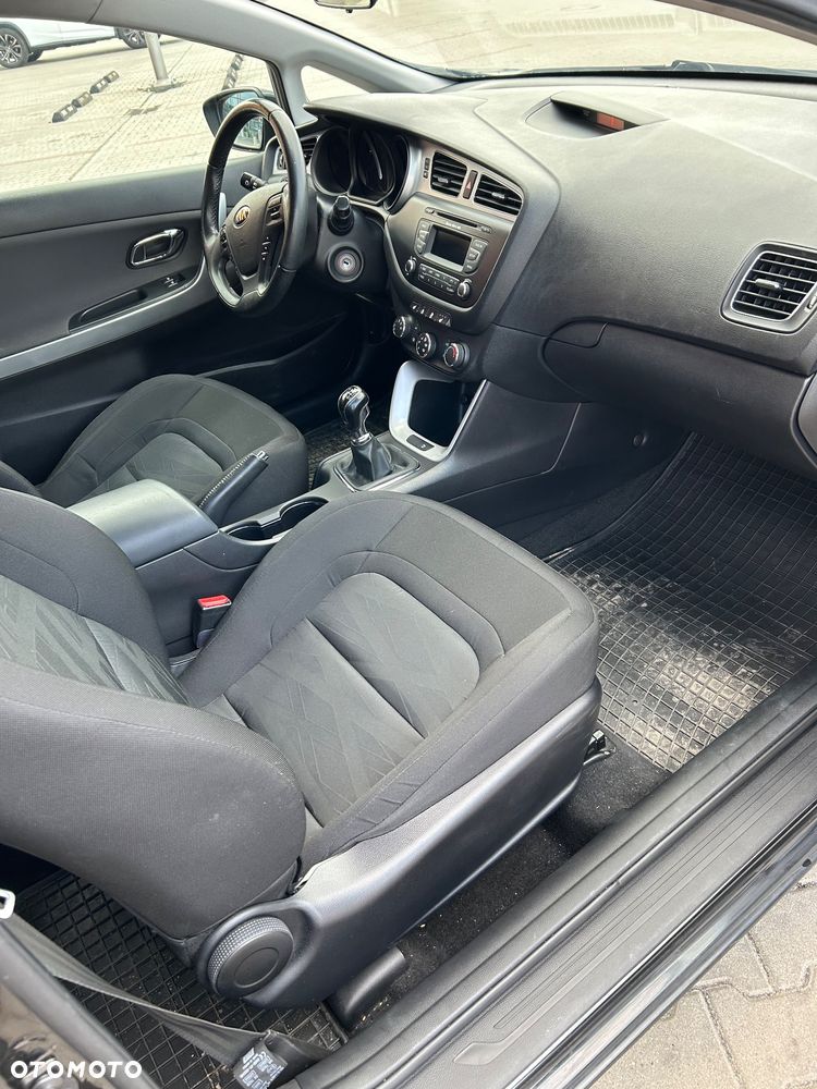 Kia ProCeed 1.6 GDI Edition 7 - 14