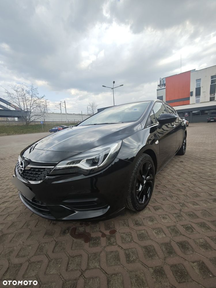 Opel Astra 1.2 T GS Line S&S - 4