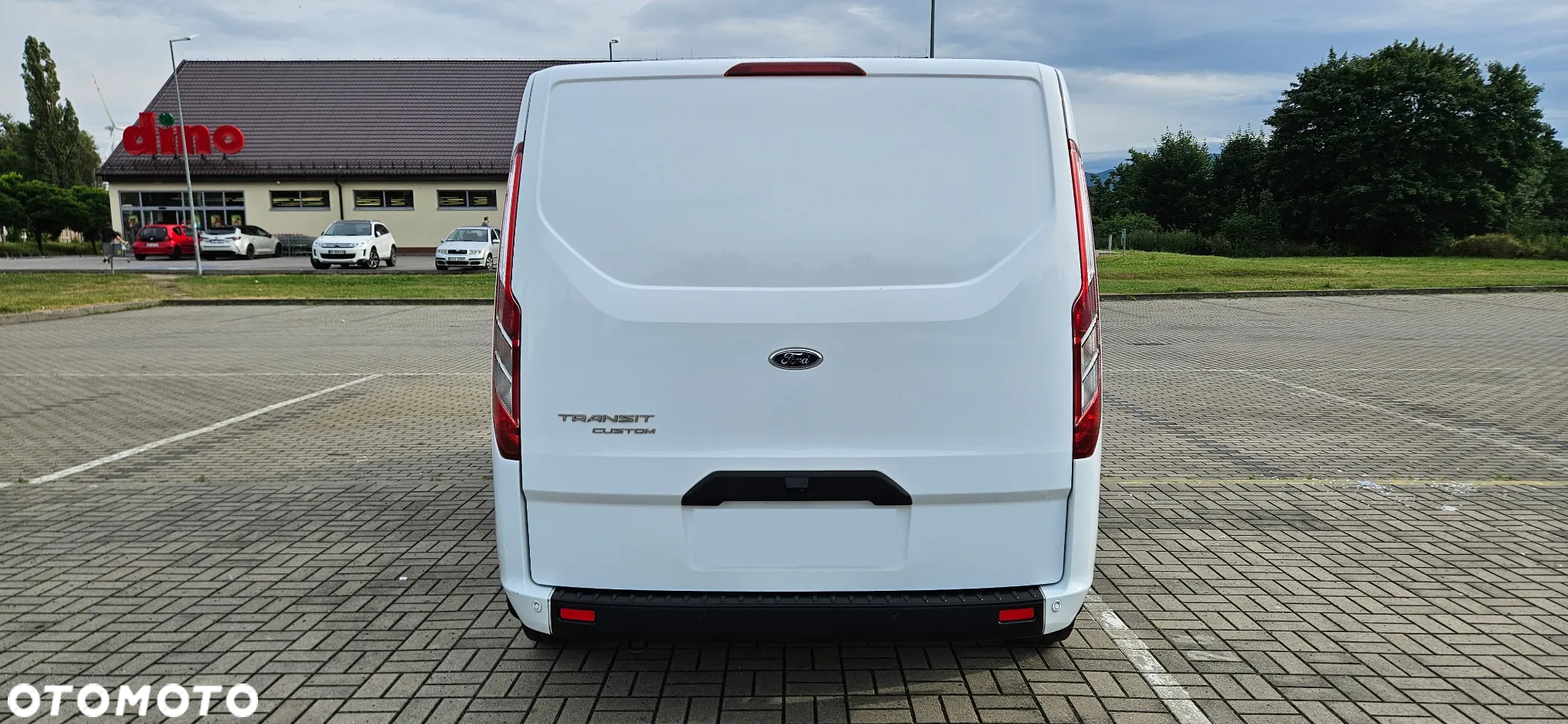 Ford TRANSIT CUSTOM - 16
