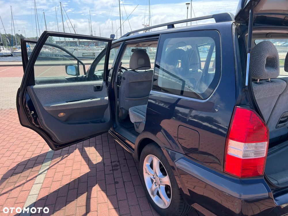 Mitsubishi Space Wagon 2.4 GDI Family - 18