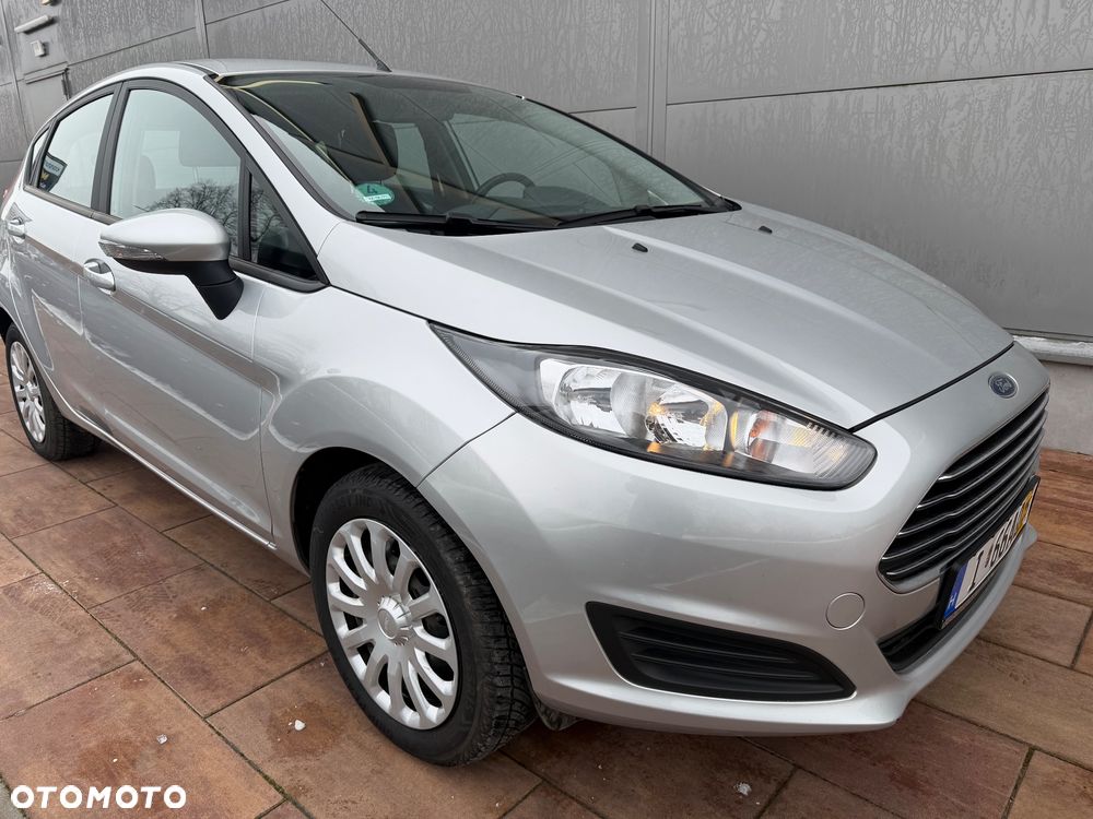 Ford Fiesta - 2