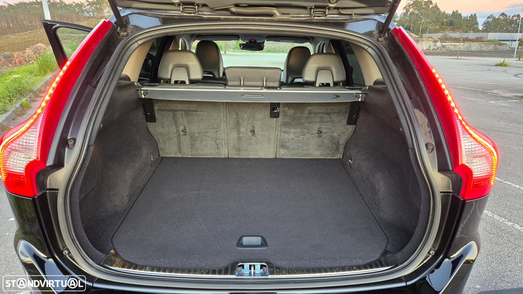Volvo XC 60 2.0 D4 VOR - 23