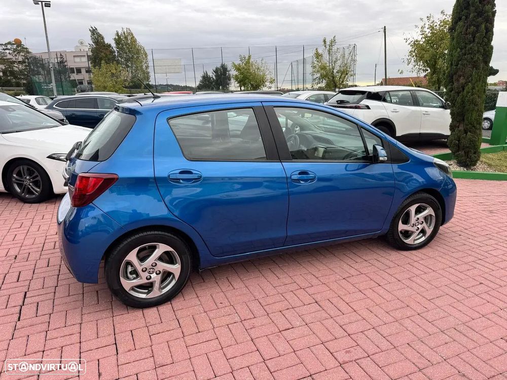 Toyota Yaris - 5