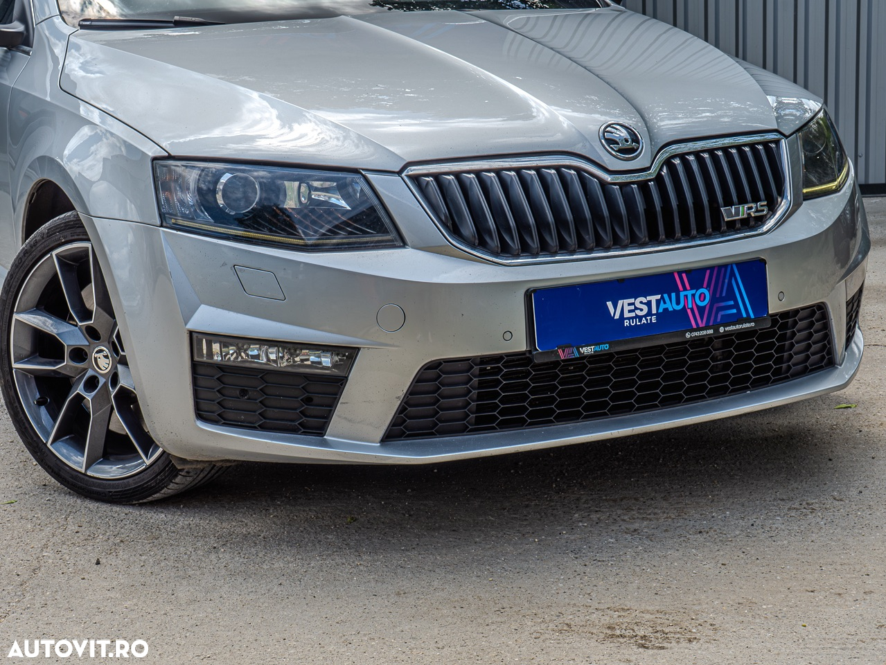Skoda Octavia Combi Diesel 2.0 TDI DSG RS - 33