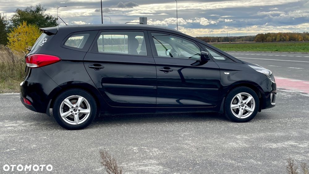 Kia Carens 1.6 GDI Business Line EU6 - 12