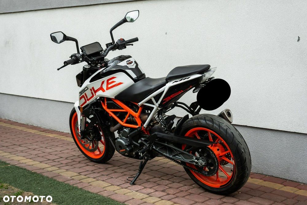 KTM Duke - 4