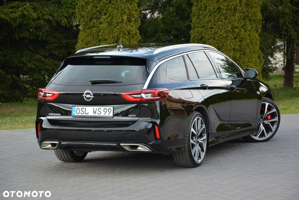 Opel Insignia 2.0 T 4x4 GSi S&S - 5
